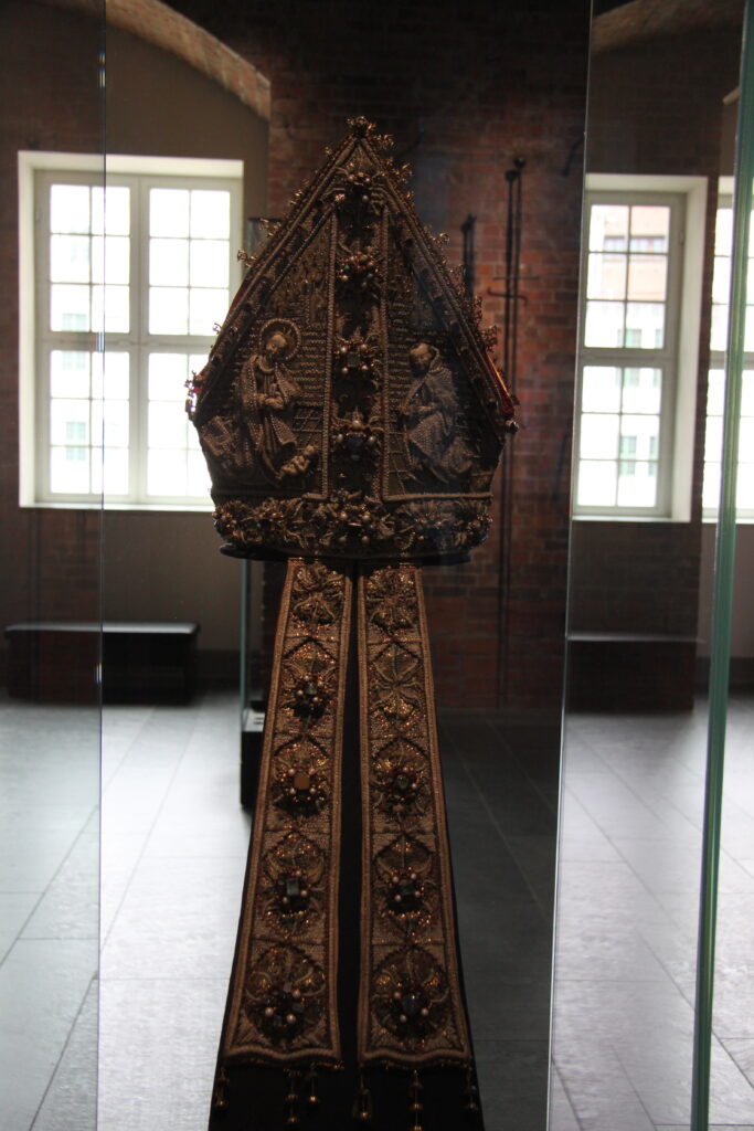 Pearl-embroidered mitre made by Hans Plock, c. AD 1514, Halle, Germany