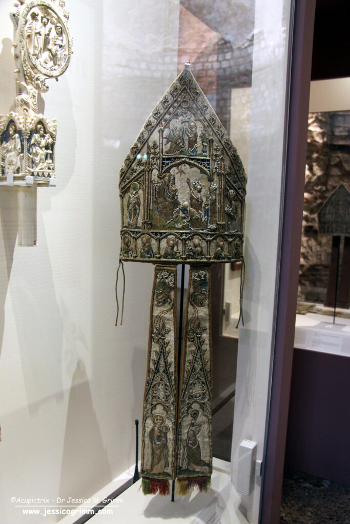 Pearl-embroidered mitre Sainte-Chapelle showing adoration of the magi scene.