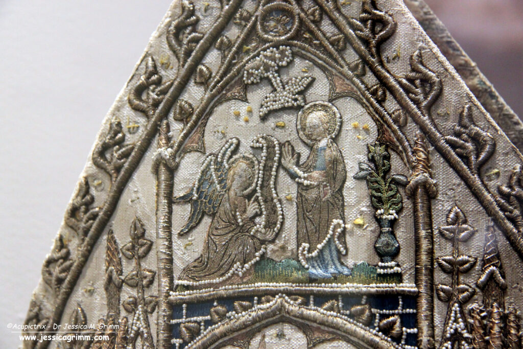 Pearl-embroidered mitre Sainte-Chapelle showing annunciation scene (CL12923).