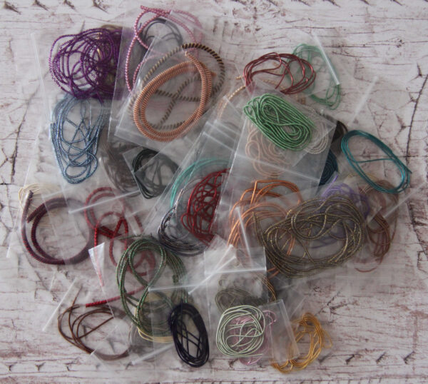 Creative coloured metal threads batch