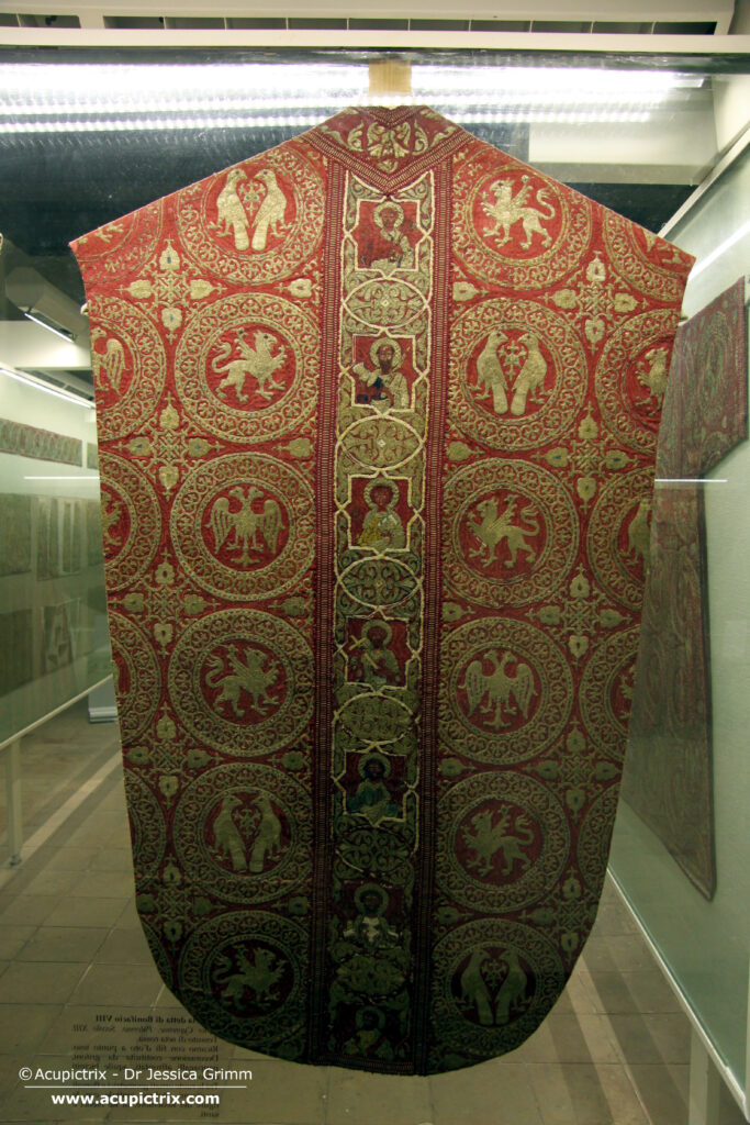 Opus Cyprense - Medieval goldwork embroidery chasuble Anagni Cathedral Treasury