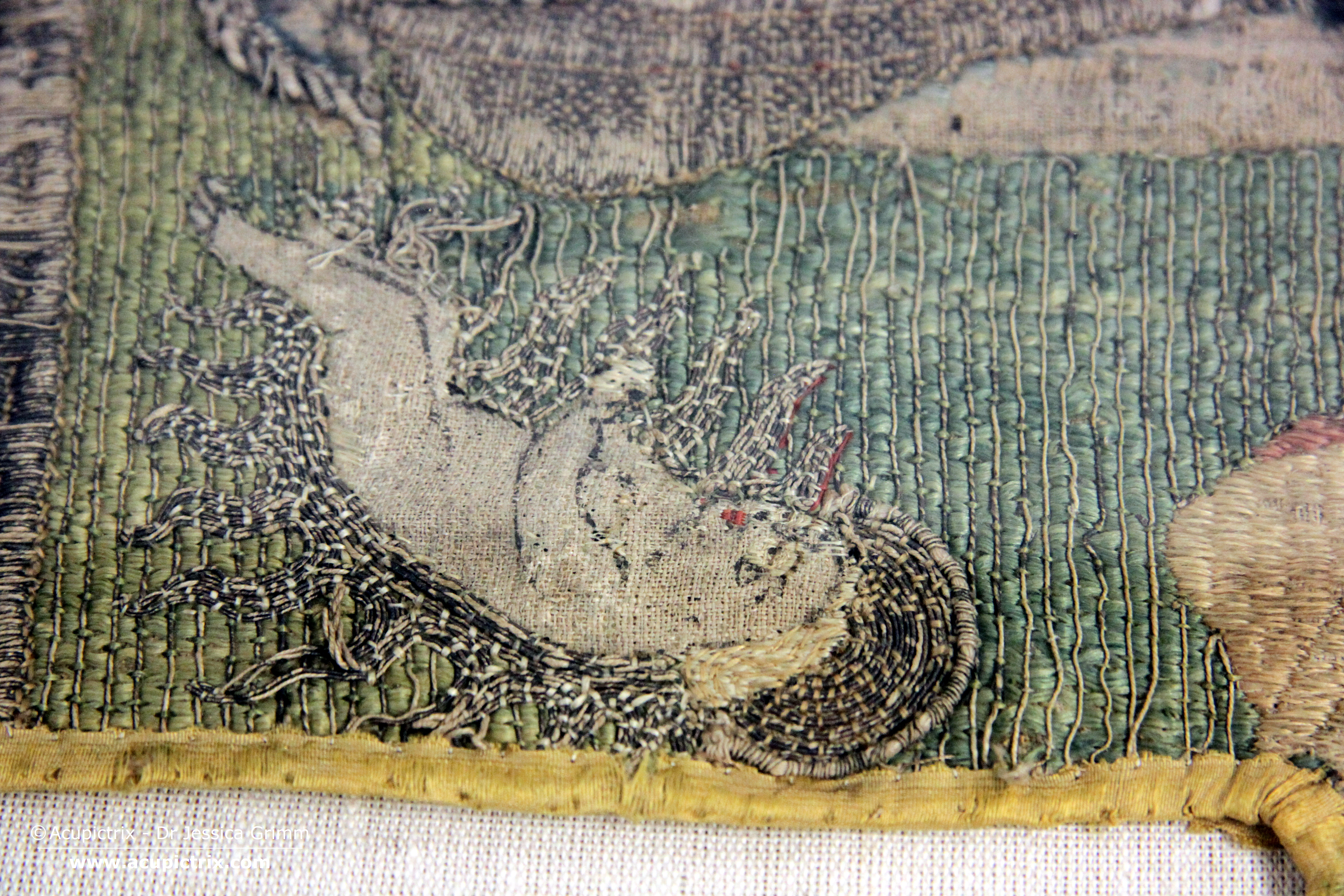 Chasuble cross Te 154, Kulturhistorisches Museum Magdeburg.