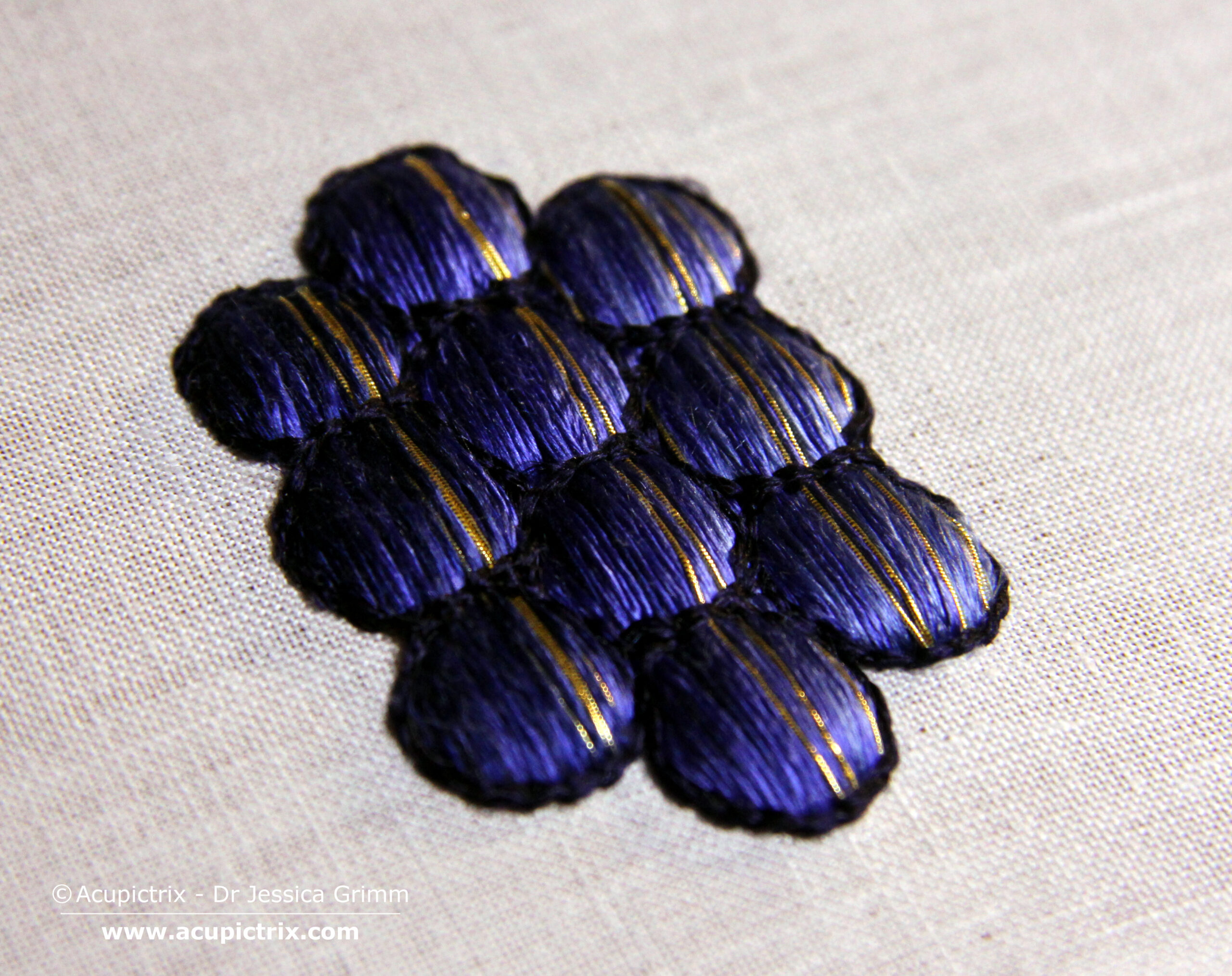 Embroidery tutorial padded silk shaded grapes with golden highlights