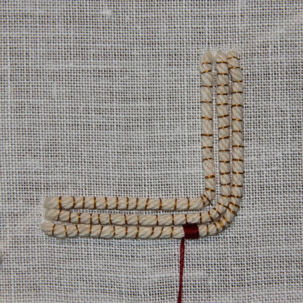 Embroidery Tutorial - Turning a Corner