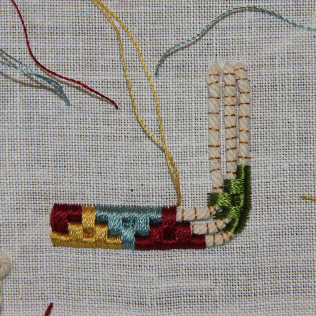 Embroidery Tutorial - Turning a Corner