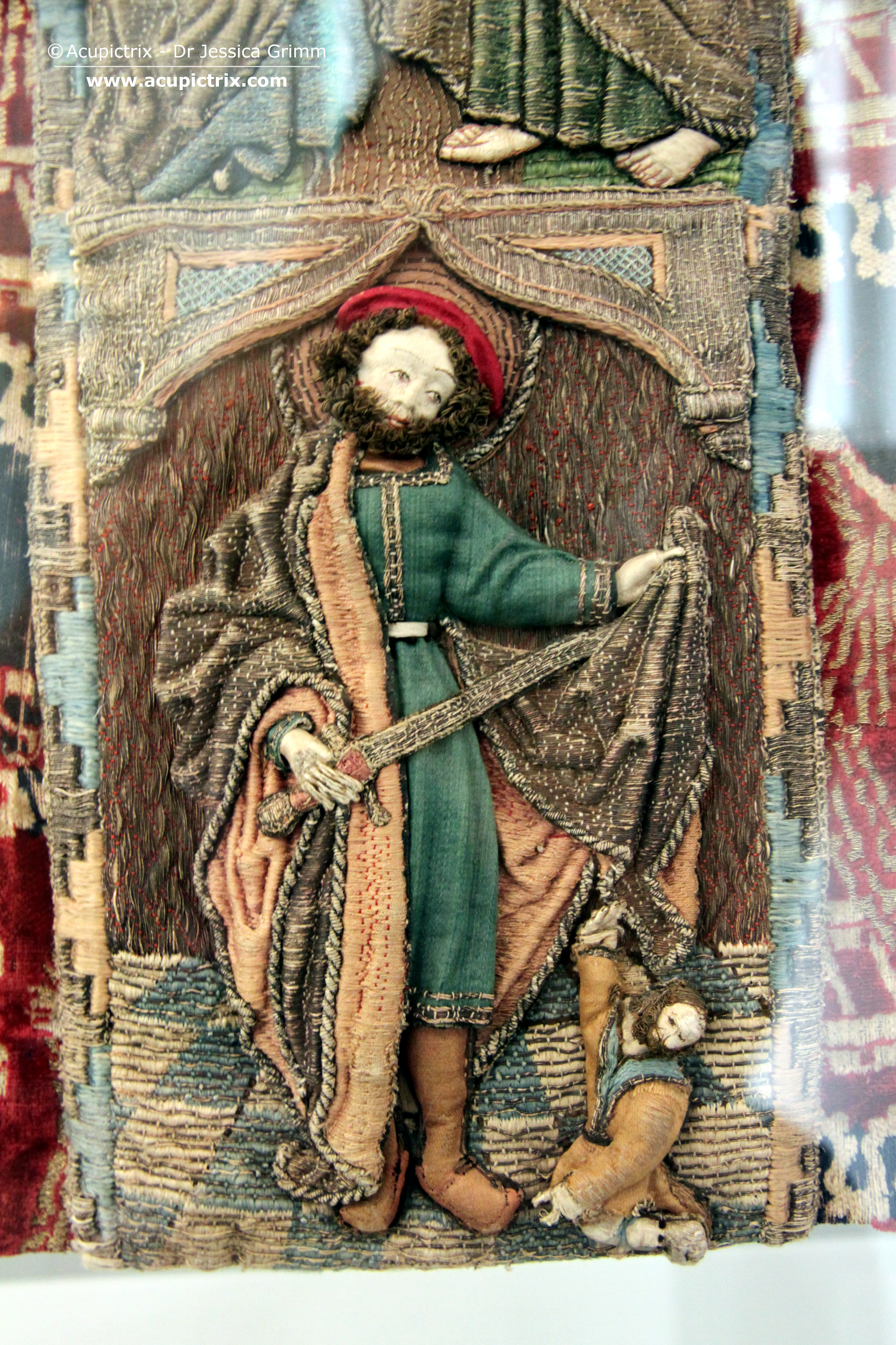 Stumpwork - Chasuble Dommuseum Wien, detail with St Martin