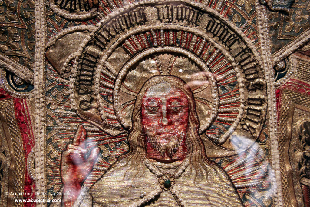 Order of the Golden Fleece - Chasuble back with detail of Jesus, Imperial Treasury Vienna, Inv. Nr. KK 14.