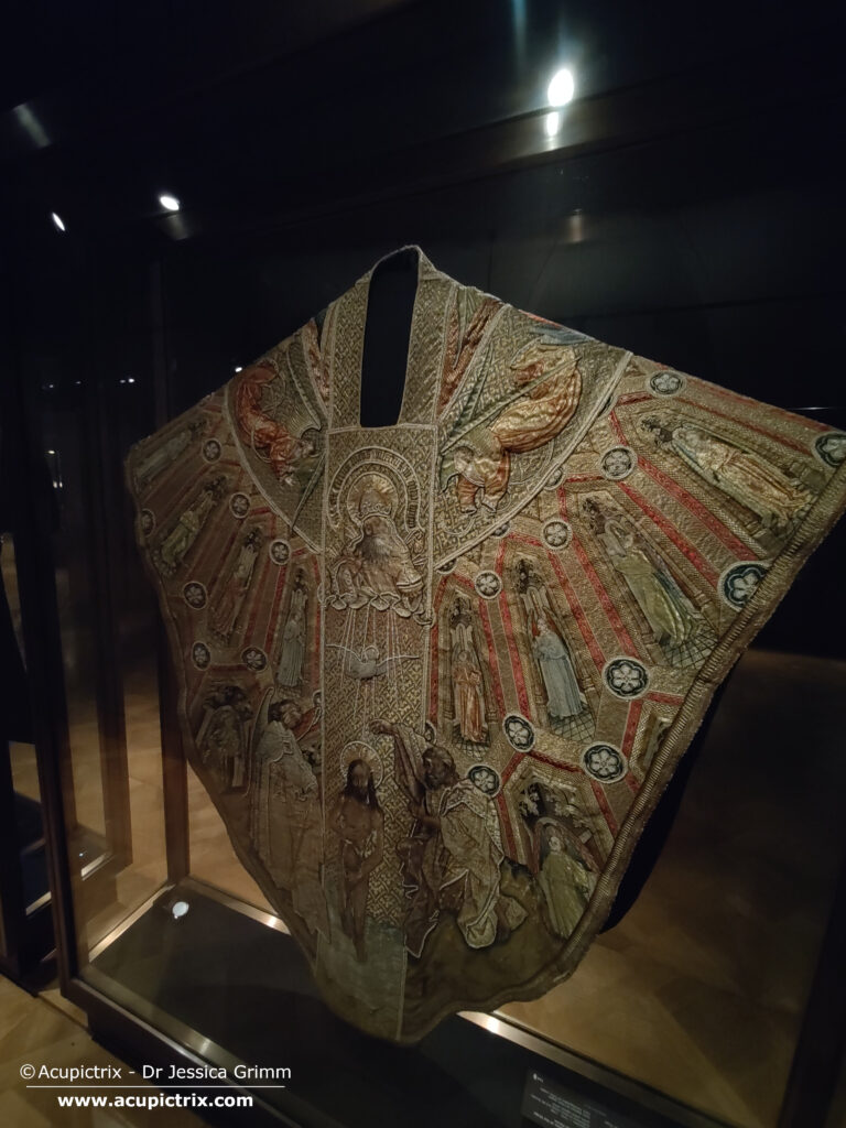 Order of the Golden Fleece - Chasuble front, Imperial Treasury Vienna, Inv. Nr. KK 14.
