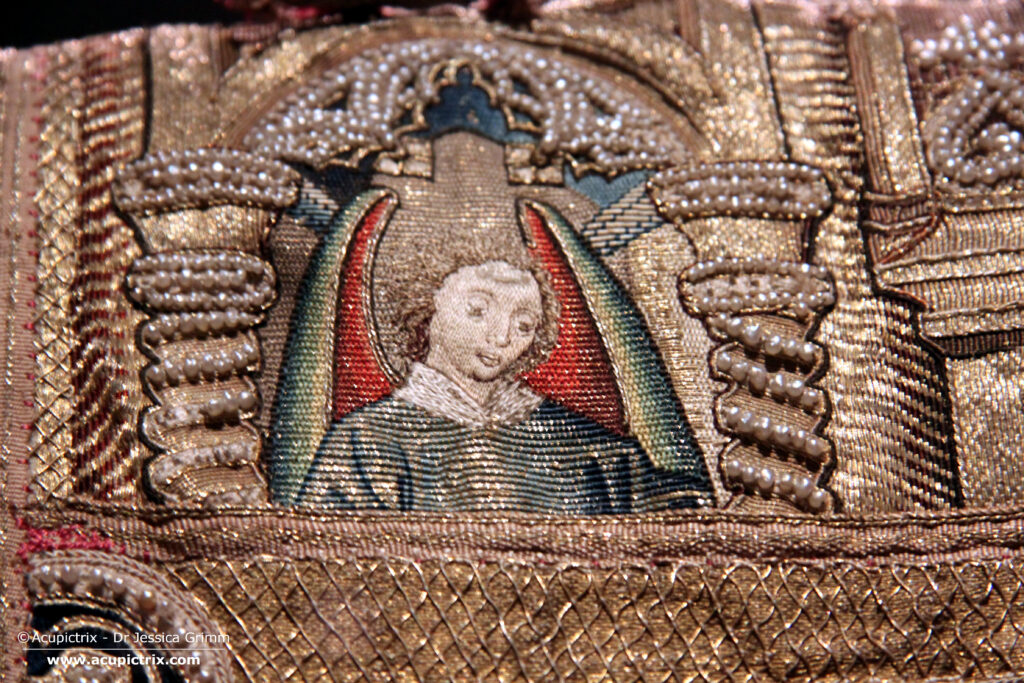Order of the Golden Fleece - Detail with an angel on the dalmatic